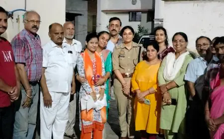 नागरिकों ने किया ACP कोतवाली डॉ सुकन्या शर्मा के कोतवाली के बगल में बहुत समय से स्थित डलाव घर हटवाने के प्रयास पर सम्मान