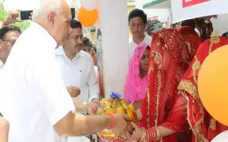 आजमगढ़ के प्रभारी मंत्री ने तहबरपुर में लगाई चौपाल, जिले में 57 लाख वृक्षारोपण का लक्ष्य