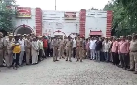 एटा पुलिस की बड़ी कार्यवाही - 12 घण्टे में 75 एनवीडब्ल्यू वारण्टी गिरफ्तार