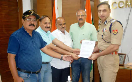सिविल सोसाइटी ऑफ आगरा के प्रतिनिधिमंडल ने कमिश्नर से मुलाकात कर पुलिस बीट को मजबूत व सक्रियता को कहा गया