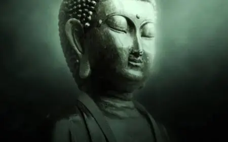 यहाँ  कुछ भी नहीं स्थायी