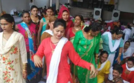 बच्चे के जन्म पर किन्नरों को नहीं दिए 51000 हजार,  जबरन उठा ले गए परिवार के एक सदस्य को