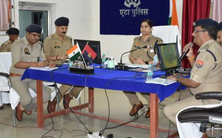 अपर पुलिस महानिदेशक आगरा जोन आगरा का एटा में भ्रमण, दिए कई निर्देश