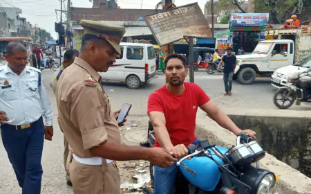 कासगंज यातायात नियमों के उलंघन करने वाले 120 वाहनों के कटे चालान