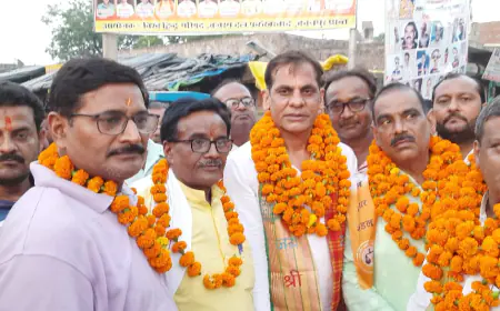 व्यापार मंडल शमशाबाद के पदाधिकारियो ने व्यापारी स्वाभिमान यात्रा का धूमधाम के साथ किया स्वागत