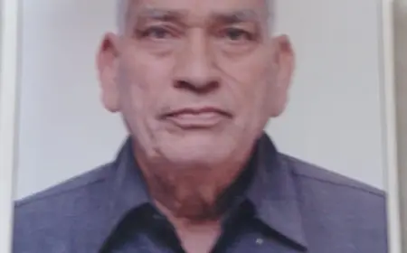 साहित्यकार डॉ. श्रीभगवान शर्मा आगरा का पार्थिव शरीर पंचतत्व में विलीन