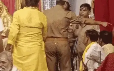 रामलीला के मंच पर रावण से भिड़ा नशे में टल्ली सिपाही,हुआ सस्‍पेंड