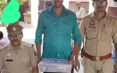 पुलिस की वर्दी पहन रौब गांठने वाला एटा में फर्जी सिपाही गिरफ्तार