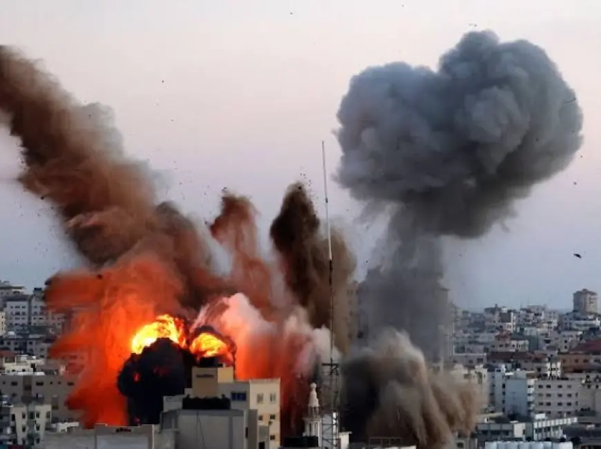 Israel attack : गाजा को खंडहर बना रहा इजरायल! बमबारी जारी