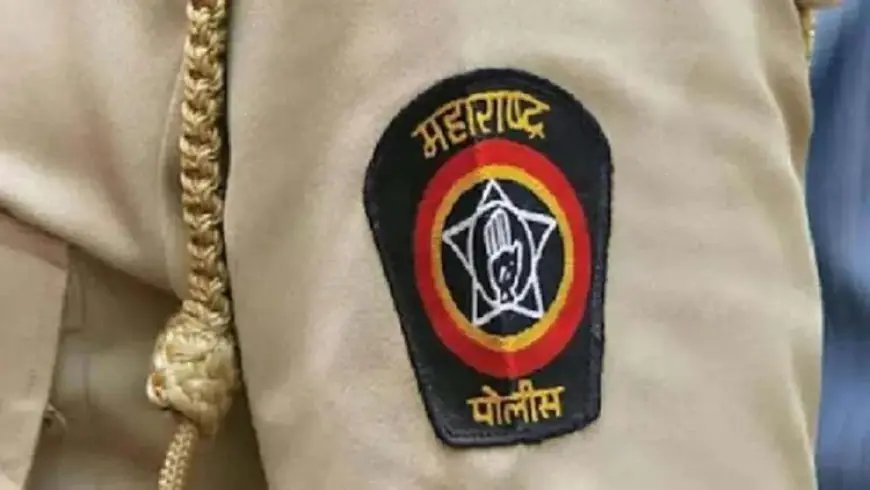 मां बाप चाहते बेटा पुलिस अफसर बने, वो खरीद लाया वर्दी जानें सच्चाई