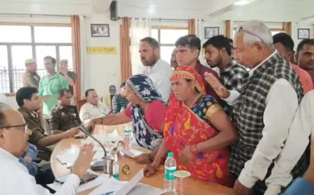 डीएम एसपी ने सुनी फरियाद  154शिकायतों में से 17 का कराया मौके पर  निस्तारण