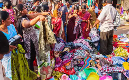 मुफ़्त का बाजार