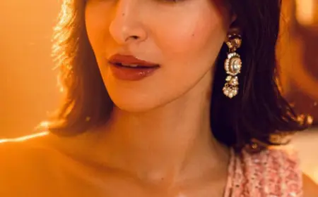 Photos: अनन्या पांडे का दिवाली लुक वायरल, तस्वीरों पर फैंस 'ब्यूटीफुल… सो एलिगेंट'