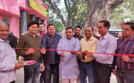 मानसिक स्वास्थ्य कैंप का आयोजन शिविर का उद्घाटन विधायक हरिओम वर्मा द्वारा फीता काटकर किया गया