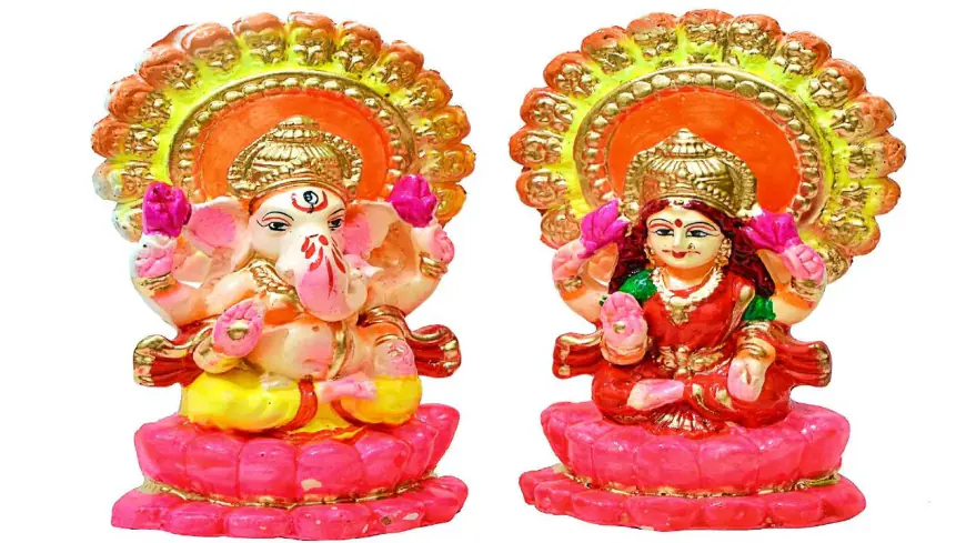 Dhanteras 2023: धनतेरस पर देवी लक्ष्मी और गणेश की कौन सी मूर्ति खरीदना शुभ है?