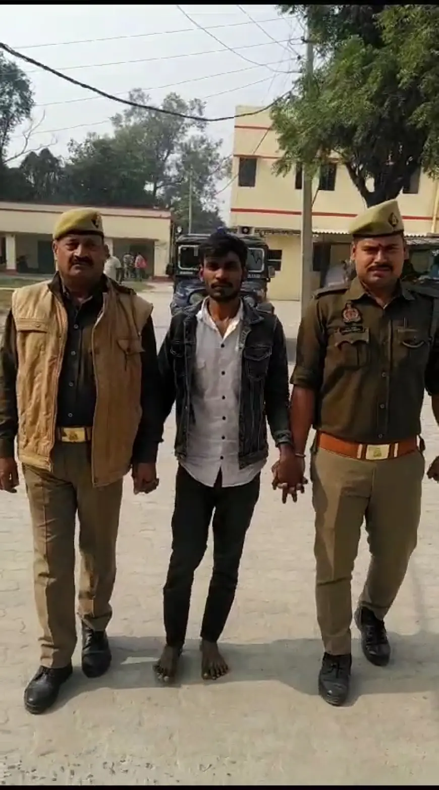 किशोरी के अगवा कर दुष्कर्म करने के आरोपी अभियुक्त को आजमगढ़ पुलिस ने किया गिरफ्तार