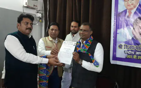 यूपी प्रेस क्लब लखनऊ में रिपब्लिकन बहुजन सेना द्वारा महत्वपूर्ण बैठक आयोजित की