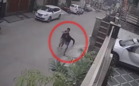 Video Viral: स्कूली छात्र पर चाकू से हमला, देखें वीडियो