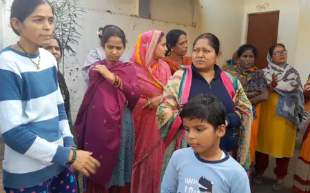 प्रियंका बाजपेई और 5 साल के बेटे को सास उषा बाजपेई ने किया घर से बाहर