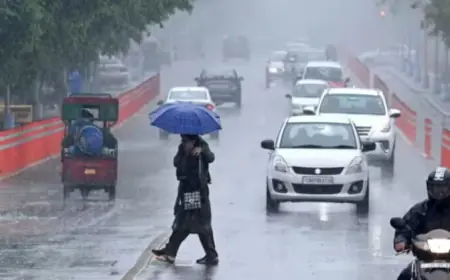 Aaj ka mausam: दिल्ली-NCR में बढ़ी ठंड, 19 राज्यों में बरसेंगे बादल, बदला मौसम