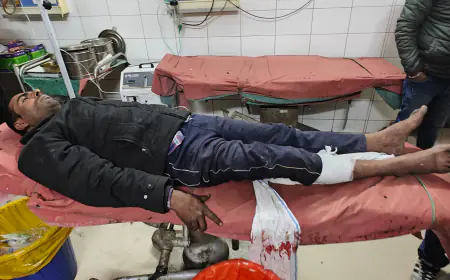 UP Crime: एटा पुलिस ने मुठभेड़ में अंतराजीय 4 शातिर बदमाश असलाह कारतूस व लाखों रुपये सहित गिरफ्तार