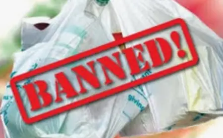 प्रतिबंधित पॉलीथिन के खिलाफ चलाया अभियान