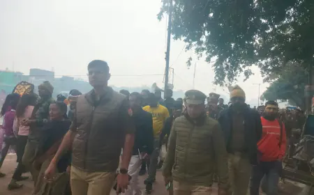 सोरों क्षेत्रान्तर्गत ऐतिहासिक पंचकोशीय परिक्रमा मार्ग शूकर क्षेत्र पर किया पैदल गश्त।