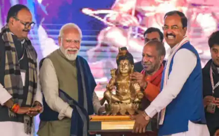 यूपी नहीं बीमारू राज्य, पर्यटन-उद्योग ने बदली तस्वीर