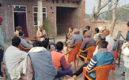 शमशाबाद पुलिस एवं शाहजहांपुर पुलिस ने ढाई घाट पर लगने वाले रामनगरिया मेल तैयारी की चर्चा