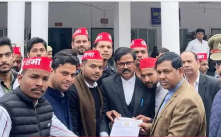 सपा छात्र सभा के पदाधिकारी ने की RO/ ARO एंव UPP परीक्षा का पेपर लीक होने पर निरस्त  कराने की मांग,सौंपा ज्ञापन