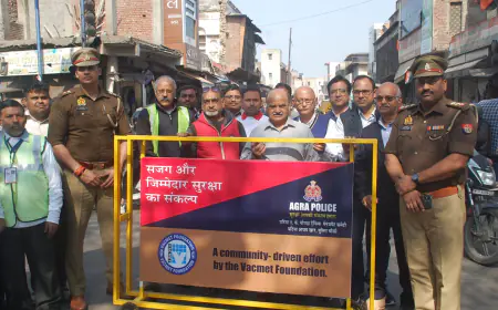 ट्रैफिक मैनेजमेंट कमेटी के सचिव अनिल शर्मा और SHO हरीपर्वत ने किया ट्रेफिक सुचारू