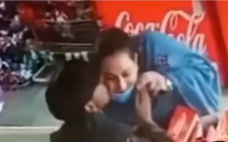 दुकान पर लड़की ने सामान के बदले दिए Kiss, वीडियो वायरल