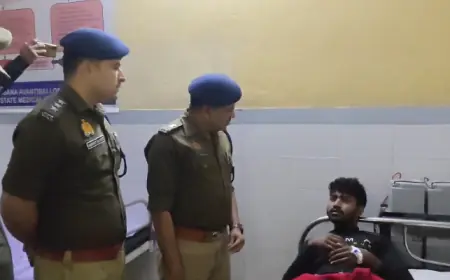 एटा पुलिस ने अपने बचाव में गोली मारकर  2 शातिर बदमाश पकड़े