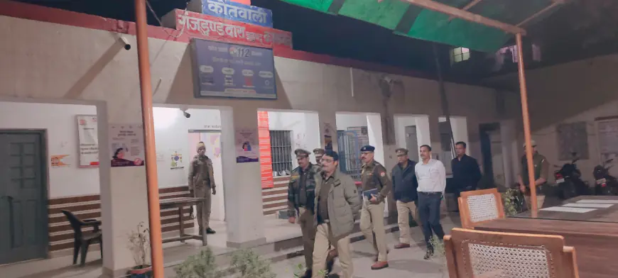 अपर पुलिस अधीक्षक जनपद कासगंज द्वारा थाना गंजडुण्डवारा का किया गया आकस्मिक निरीक्षण।