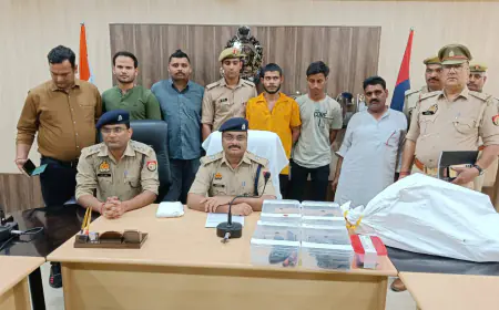 कासगंज पुलिस द्वारा 25 हजार के इनामी वांछित अपराधी सहित 03 अभि0गण को अवैध शस्त्र कारखाना चलाते हुए किया गिरफ्तार।