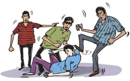 प्राइवेट दबंग बस माफिया ने स्टेशन प्रभारी को बस के अंदर खींच कर डाला