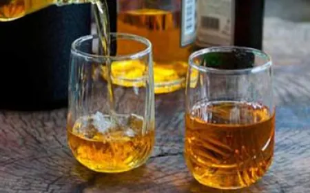 UP शराब की दुकान खोलने का मौका, 880 दुकानों के लिए होगी ई-लॉटरी, ऑनलाइन करें आवेदन