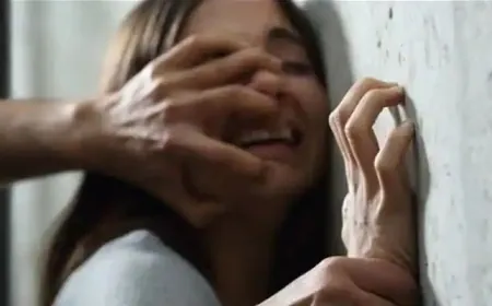 ट्यूशन पड़ने की कहकर दोस्त के साथ गई नाबालिग, जंगल में लेजाकर 5 लोगों ने किया रेप