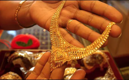 लगा जो गहना किसी का कहना