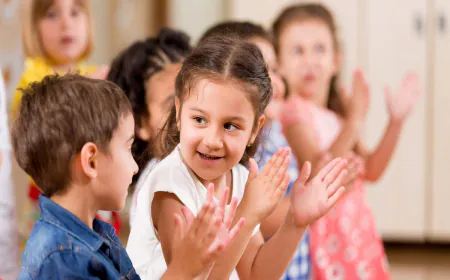 विषय आमंत्रित रचना - बच्चे