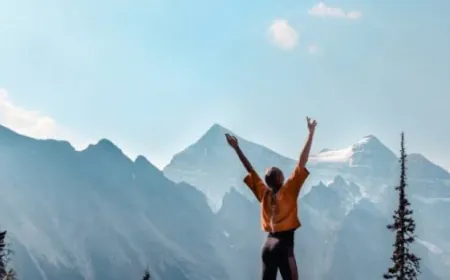 हे मानव !  आज का आनन्द ले