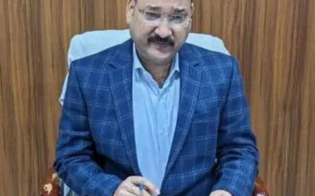 Farrukhabad:  ज़िलाधिकारी ने खनन अधिकारी को किया निलंबित