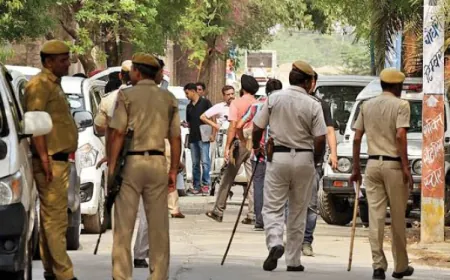 UP police :   30 साल पुरानी केस में 20 साल का युवक पुलिस ने बनाया मुल्जिम, उस समय वो पैदा नहीं हुआ था