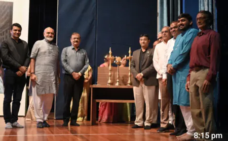 फालुन दाफा अभ्यासियों पर चीन में हो रहे दमन पर सूरत के नागरिकों ने जतायी चिंता -