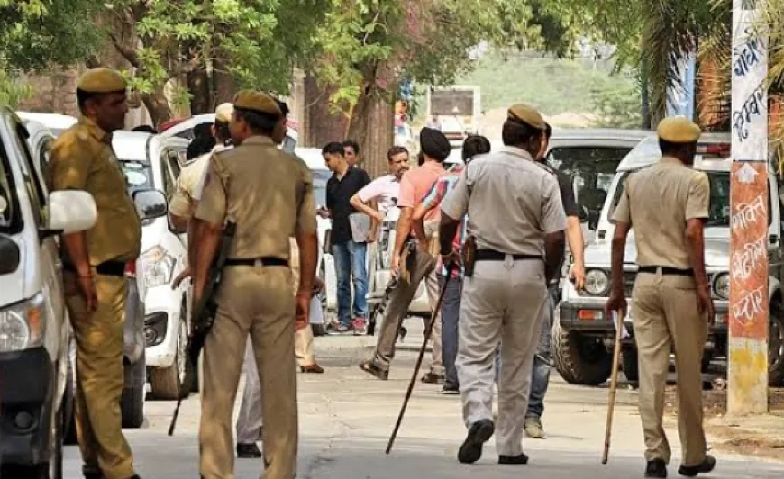 UP police :   30 साल पुरानी केस में 20 साल का युवक पुलिस ने बनाया मुल्जिम, उस समय वो पैदा नहीं हुआ था