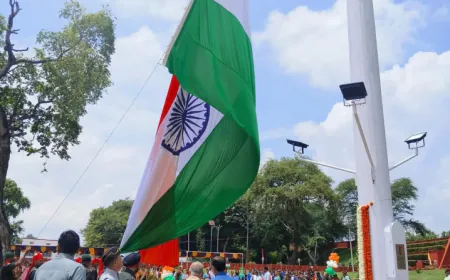 पूर्व थल सेना अध्यक्ष ने किया 108 फिट ऊँचे तिरंगे का ध्वजारोहण