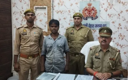 Etah News : पत्नी से अवैध सम्बन्धों के शक में बड़े भाई ने छोटे को नल के हत्थे से मार डाला, गिरफ्तार