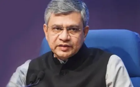 12 इंडस्ट्रियल स्मार्ट सिटी तैयार करने को PM ने दी मंजूरी, 10 राज्यों में  40 लाख को मिलेगा रोजगार