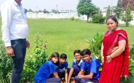 बच्चों ने पौधारोपण के साथ लिया उनको संरक्षण करने का संकल्प