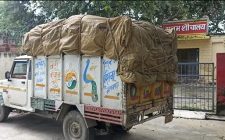 बंदायू जा रही तंबाकू लदी पिकअप जीएसटी विभाग ने पकडी, बसूला जायेगा जुर्माना